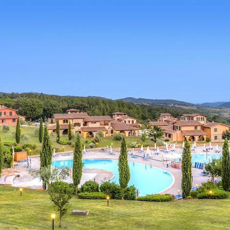 Pian Dei Mucini Resort Le Ville Massa Marittima Extérieur photo