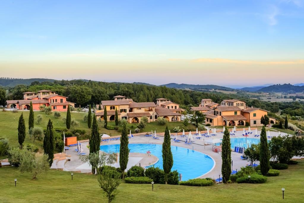 Pian Dei Mucini Resort Le Ville Massa Marittima Extérieur photo
