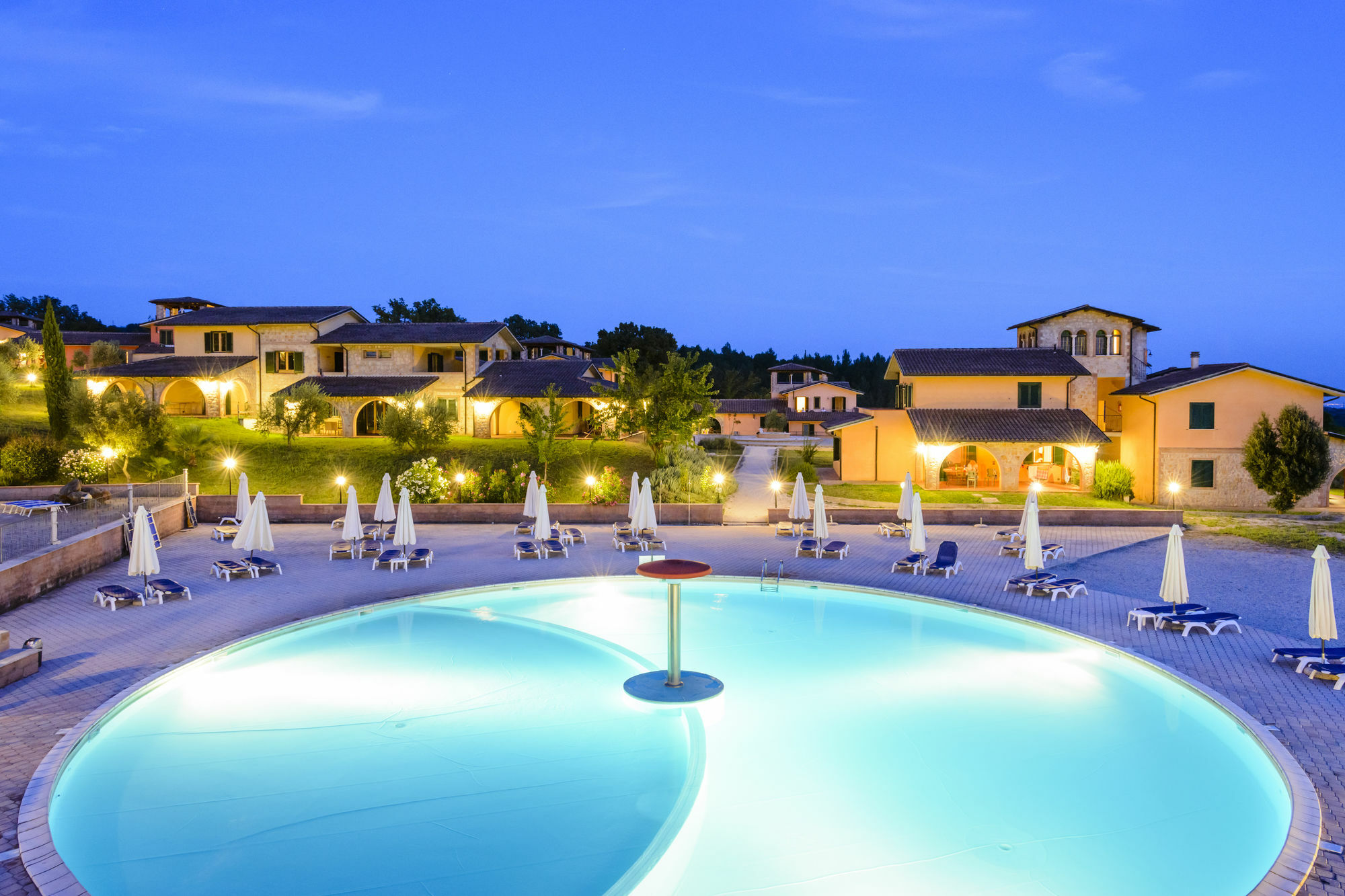 Pian Dei Mucini Resort Le Ville Massa Marittima Extérieur photo